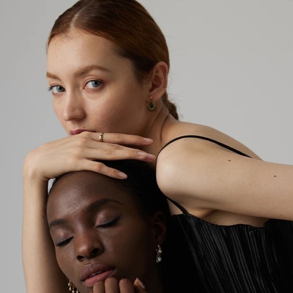 ⭐️ New 18k gold plated natural african turquoise dangle earrings - Picture 9 of 10